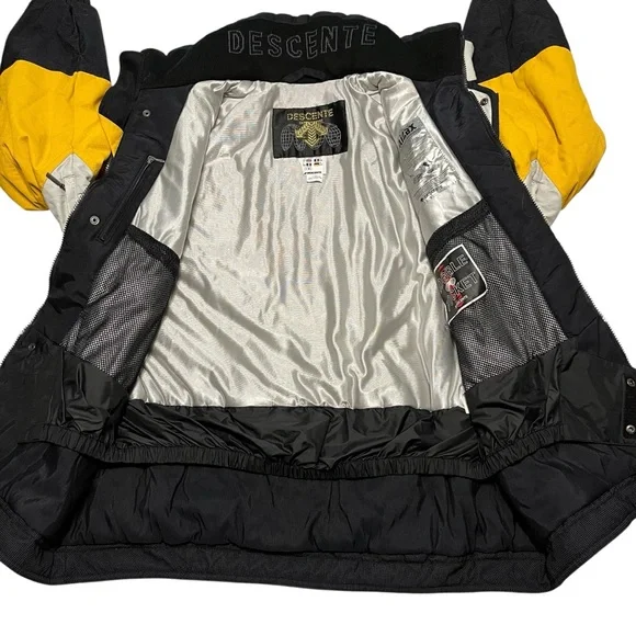 Descente Ski Snowboard Jacket Men’s Small Yellow Dermizax Waterproof Full Zip - Picture 7 of 14